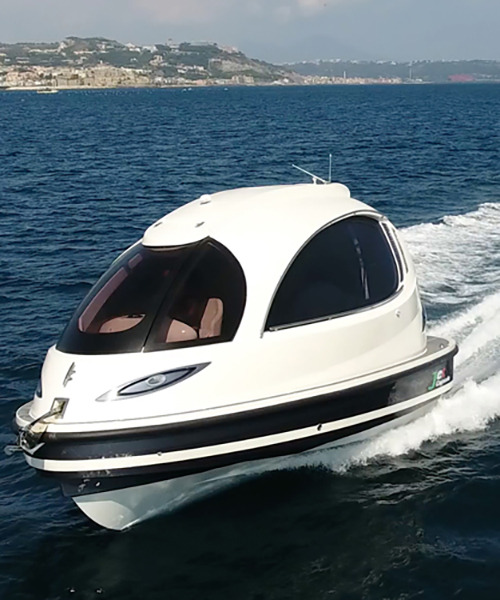 jet capsule's 2017 update offers smooth sailing, made in italy